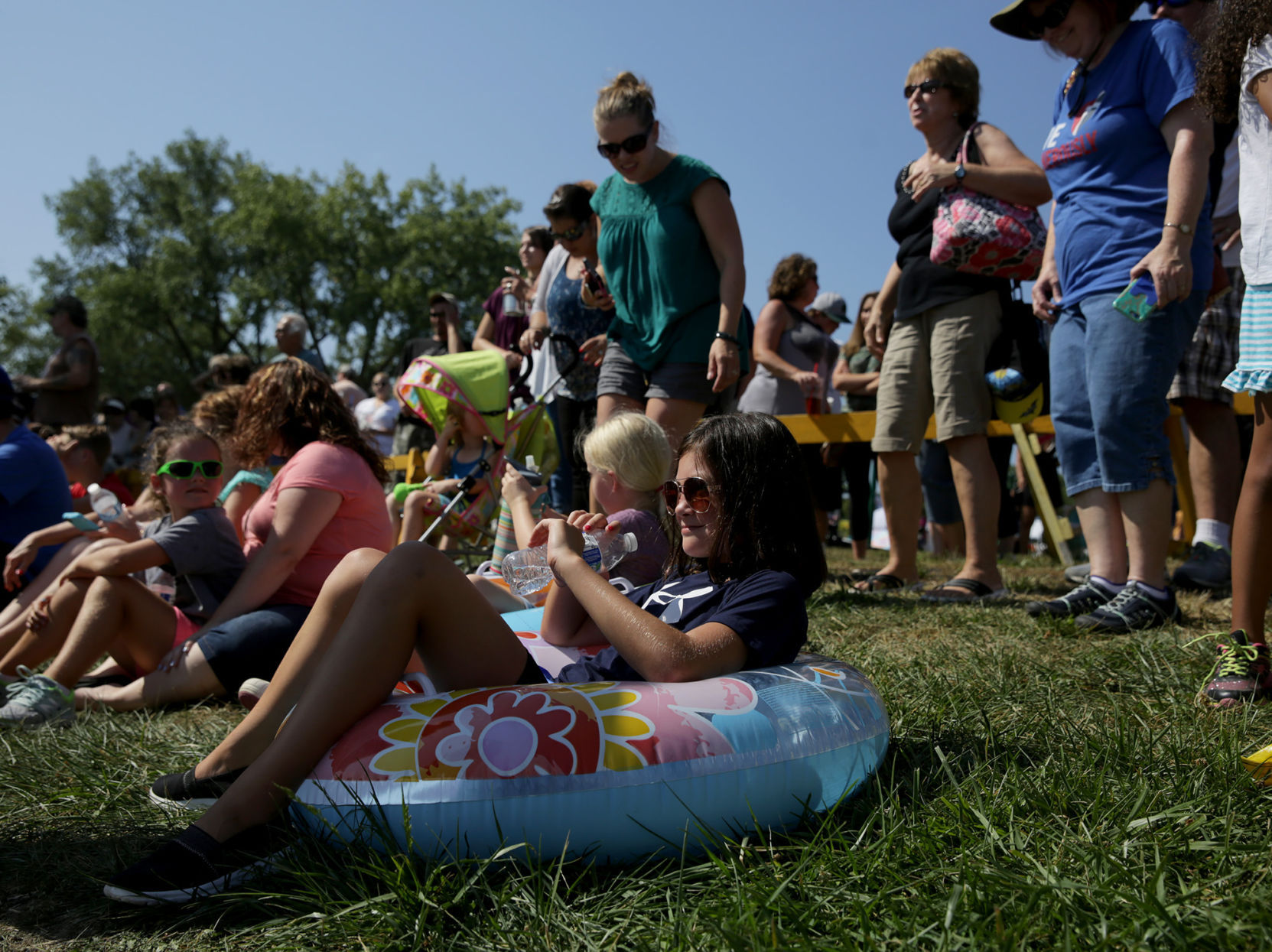 Hobart's Dam Cardboard & Duck Tape Regatta